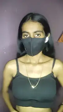 Snapshot of Thaper_Meera2 chatting on 05/24/26, 04:12 Thaper Meera2 online show from 05/24/26, 04:12