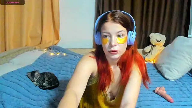 Eva purrr  online show from 01/08/26, 01:30