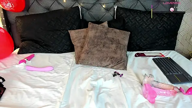 valentina  desire online show from 02/16/26, 01:29