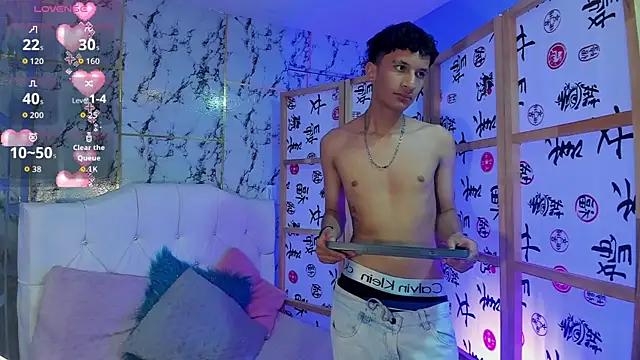 Snapshot of Elian_Julian chatting on 11/15/25, 01:03 Elian Julian online show from 11/15/25, 01:03