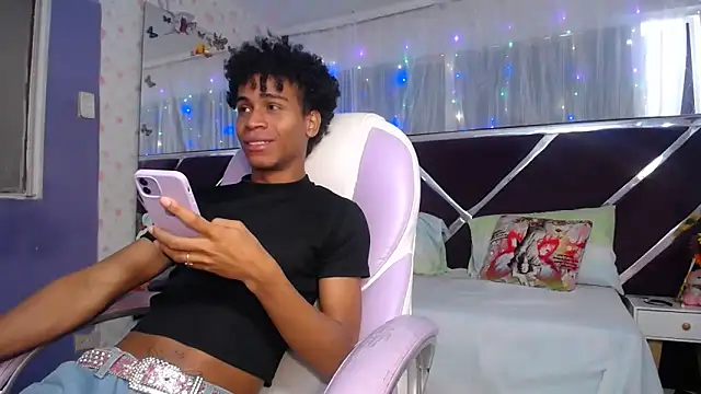 Santy bigcock 01 online show from 04/02/26, 02:58