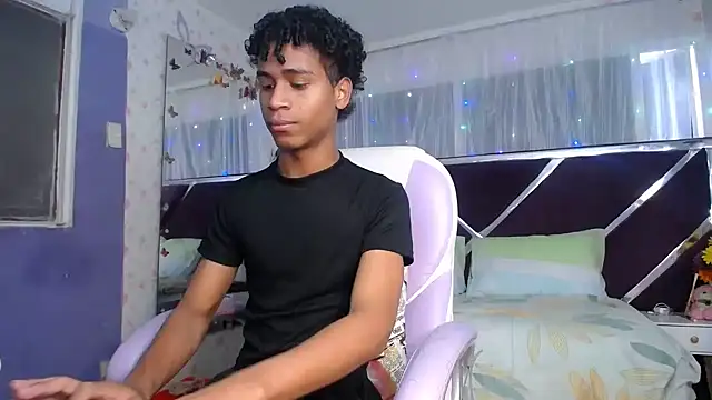 Santy bigcock 01 online show from 04/04/26, 12:57