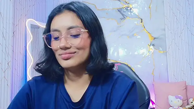 PEACHY TAY online show from 07/19/26, 12:42