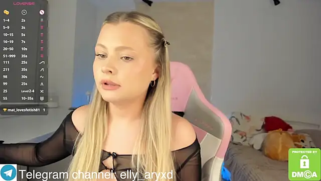 elly aryxd online show from 11/10/25, 05:23