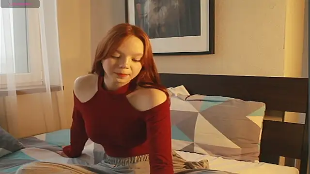 Snapshot of AmoraBloom chatting on 11/07/25, 05:40 AmoraBloom online show from 11/07/25, 05:40