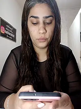 nahiarabiel33 online show from 05/13/26, 05:54