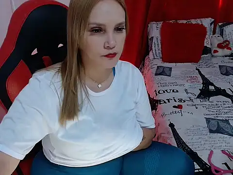 lesly 36 online show from 01/12/26, 12:43