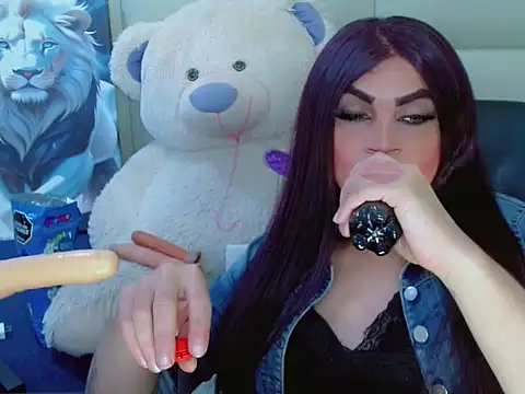 NharaBigCock online show from 11/09/25, 03:43