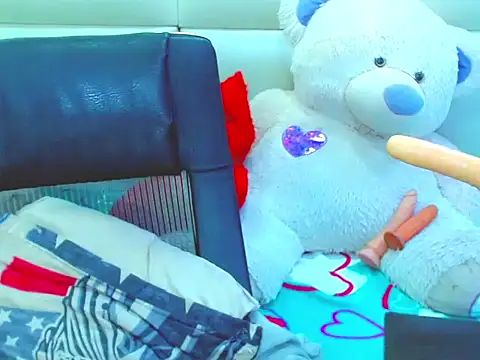 NharaBigCock online show from 03/06/26, 07:32