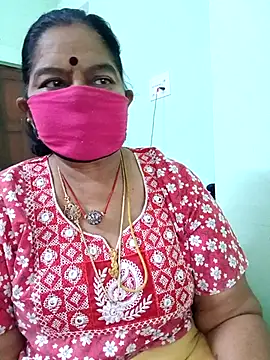 savithasree online show from 11/18/25, 04:22