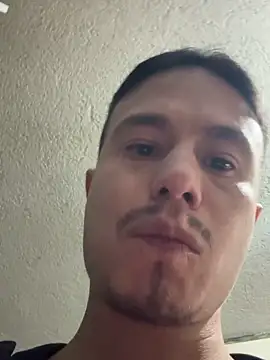 Snapshot of RaySullivan chatting on 11/09/25, 05:11 RaySullivan online show from 11/09/25, 05:11