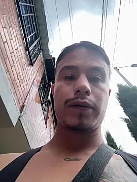 Snapshot of RaySullivan chatting on 11/23/25, 03:34 RaySullivan online show from 11/23/25, 03:34