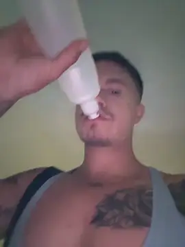 Snapshot of RaySullivan chatting on 12/13/25, 07:53 RaySullivan online show from 12/13/25, 07:53