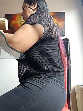 misshot 02 online show from 11/13/25, 04:28