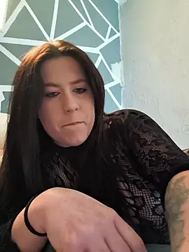 zara night01 online show from 11/12/25, 10:37