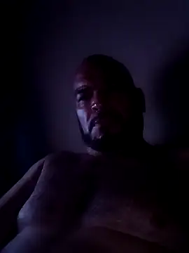 Snapshot of bighermosillo chatting on 02/16/26, 08:27 bighermosillo online show from 02/16/26, 08:27