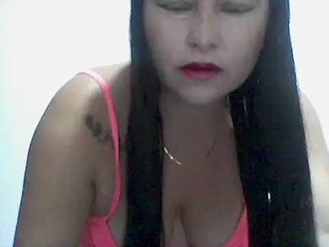 orianaxx01 online show from 11/25/25, 03:06