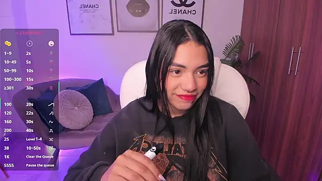 emma connor1 online show from 11/29/25, 11:35