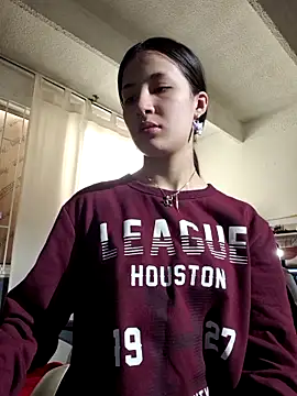 Celeste Moretti online show from 12/18/25, 02:23