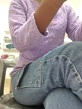 Isha kumari 69 online show from 02/11/26, 03:06