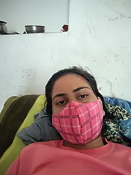 Snapshot of Isha_kumari_69 chatting on 06/11/26, 09:29 Isha kumari 69 online show from 06/11/26, 09:29