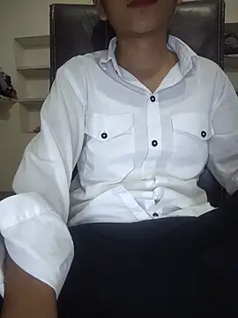 Snapshot of Isha_kumari_69 chatting on 06/28/26, 04:29 Isha kumari 69 online show from 06/28/26, 04:29