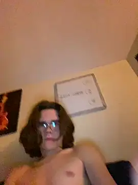 XxAdenxX online show from 05/15/26, 02:51