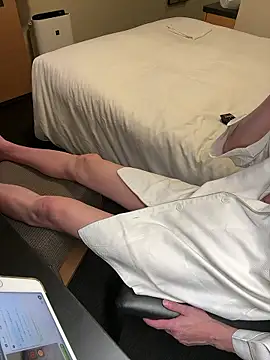 houkeiboy78 online show from 12/17/25, 09:59