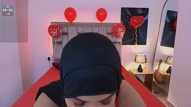 Snapshot of samiraa_haalem chatting on 02/14/26, 06:26 samiraa haalem online show from 02/14/26, 06:26