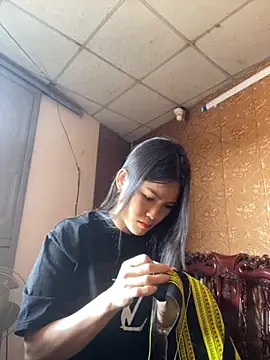 Beolulu online show from 11/29/25, 02:58