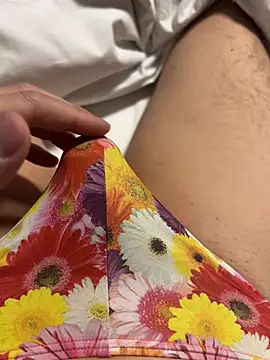 Snapshot of DX-tarotaron chatting on 04/05/26, 06:10 DX-tarotaron online show from 04/05/26, 06:10