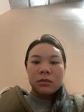 Dilen 7533 online show from 11/18/25, 12:49