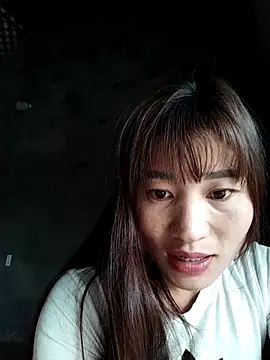 Qoine392 online show from 12/21/25, 01:46