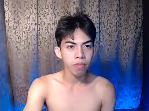 Urhotsilverboy online show from 11/10/25, 04:55