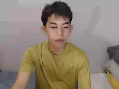 Urhotsilverboy online show from 07/22/26, 07:00