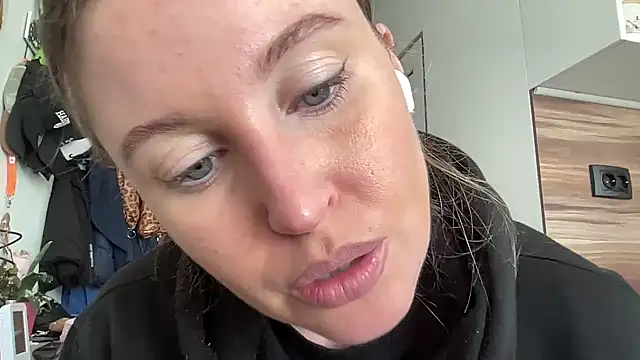 Ameli8 online show from 02/19/26, 12:34