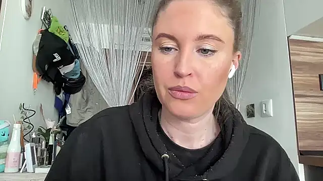 Ameli8 online show from 03/14/26, 10:10