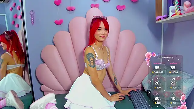 luci miller online show from 11/06/25, 02:56