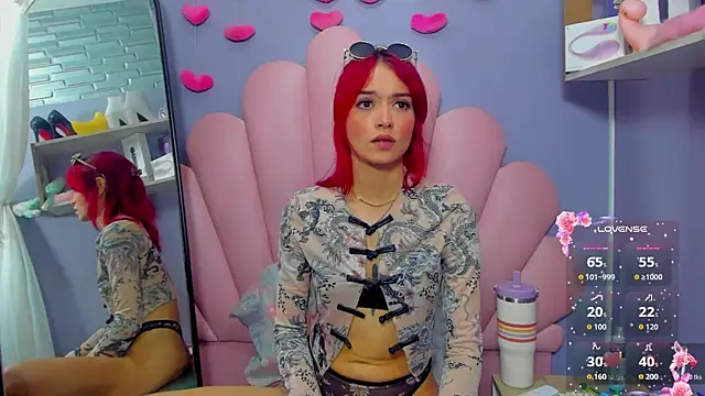 luci miller online show from 11/26/25, 01:17