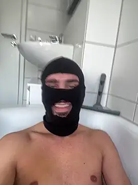 Snapshot of Germanboy81 chatting on 11/05/25, 02:39 Germanboy81 online show from 11/05/25, 02:39