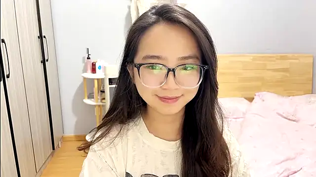 Hmm 0303 online show from 03/02/26, 06:47