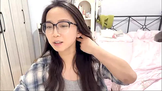 Hmm 0303 online show from 03/23/26, 04:00