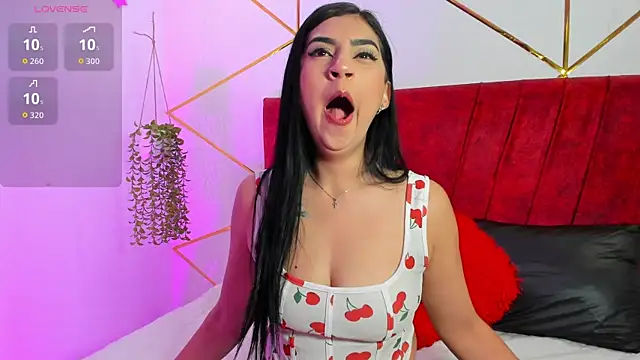 Paris Evans  online show from 11/26/25, 12:17