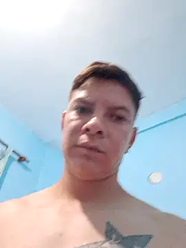 Maluma1995 online show from 03/11/26, 12:38