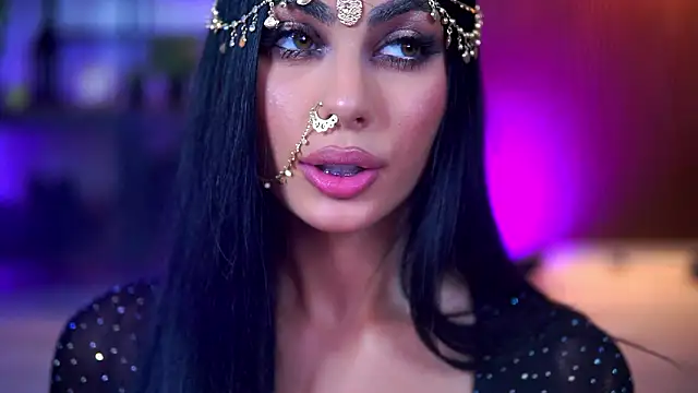 RavennaDArcy online show from 02/18/26, 07:54