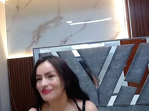 jesicaparkercf online show from 11/08/25, 01:22