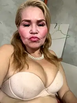 dirty mother3 online show from 12/13/25, 09:20