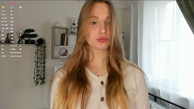 TawnyaVanschaick online show from 05/23/26, 09:35