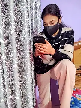 Student12th online show from 01/13/26, 04:01