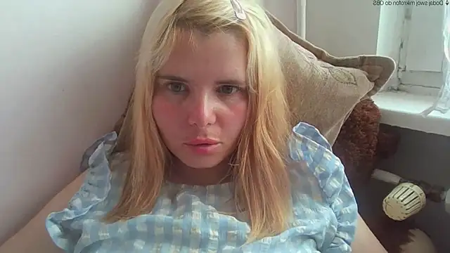 HornyElena online show from 06/04/26, 03:18